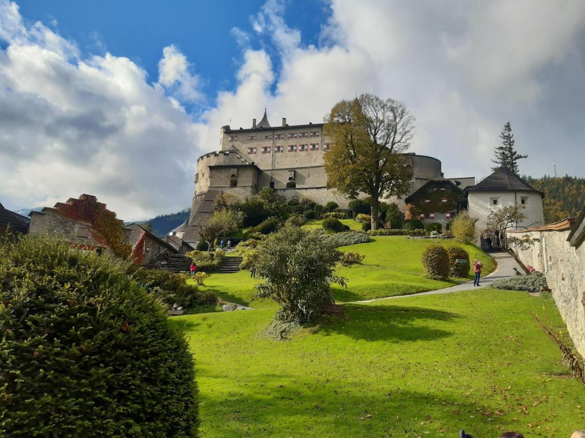 Vor Den Toren Salzburgs Apartment Wals-Siezenheim Bagian luar foto