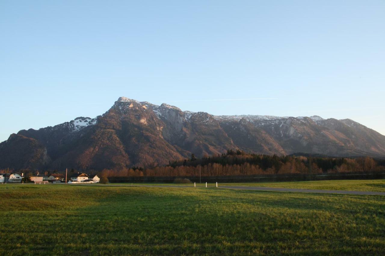 Vor Den Toren Salzburgs Apartment Wals-Siezenheim Bagian luar foto